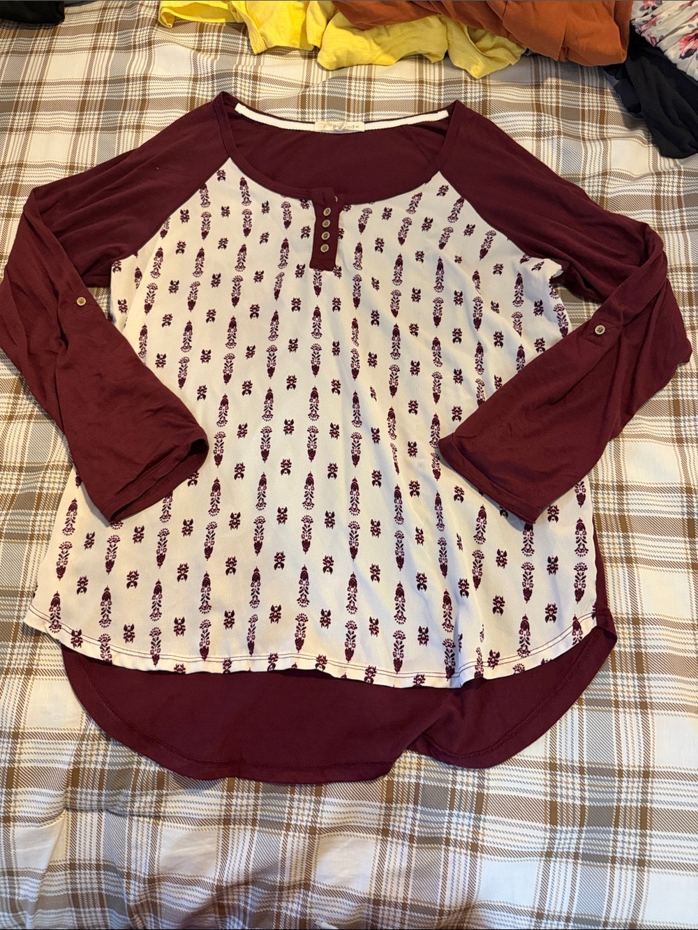 Rewind Burgundy and Cream Printed Raglan Henley Top